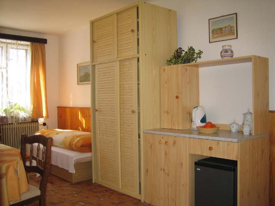 Penzion Nevcehle Urbanov Dış mekan fotoğraf